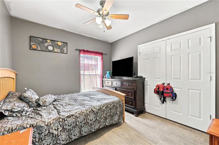 Image No.21-4 Bed House for sale