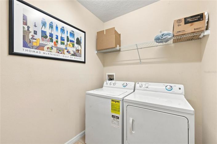 Image No.28-4 Bed House for sale