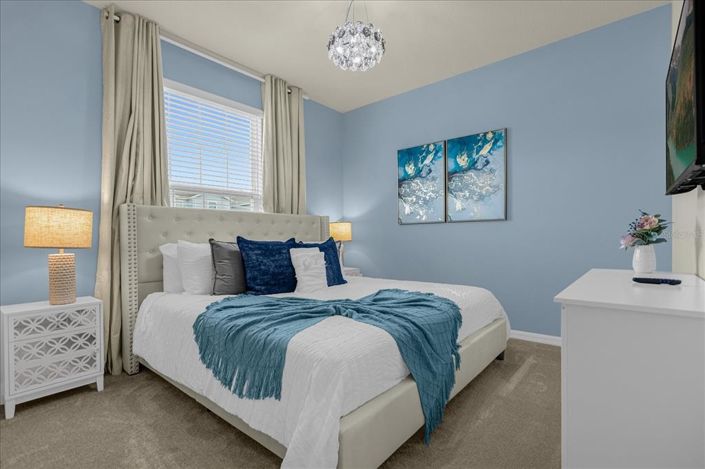 Image No.32-5 Bed Townhouse for sale