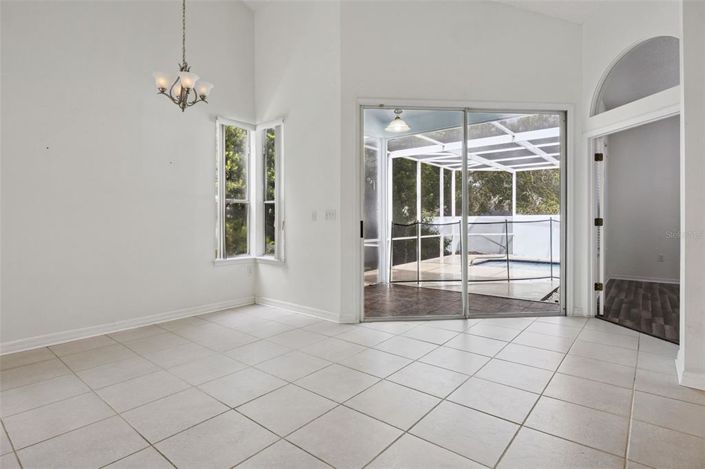 Image No.7-3 Bed House for sale