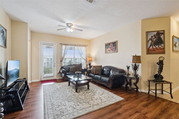 Image No.19-3 Bed Apartment for sale
