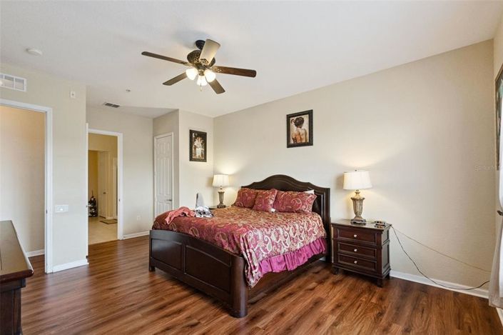 Image No.31-3 Bed Apartment for sale
