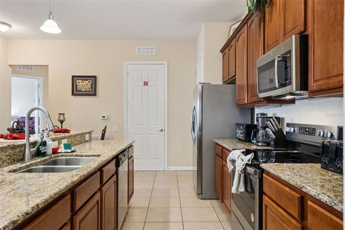 Image No.9-3 Bed Apartment for sale