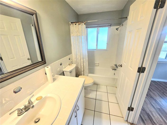 Image No.22-2 Bed House for sale
