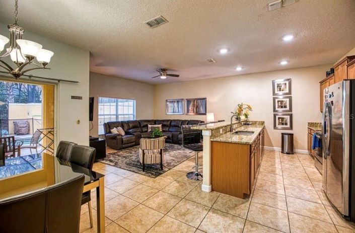 Image No.3-4 Bed Townhouse for sale