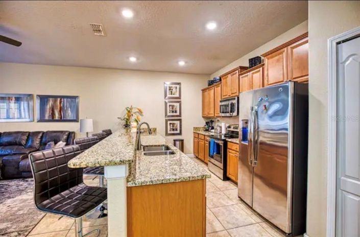 Image No.5-4 Bed Townhouse for sale
