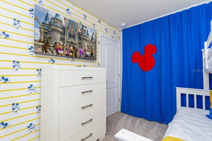 Image No.39-5 Bed Townhouse for sale