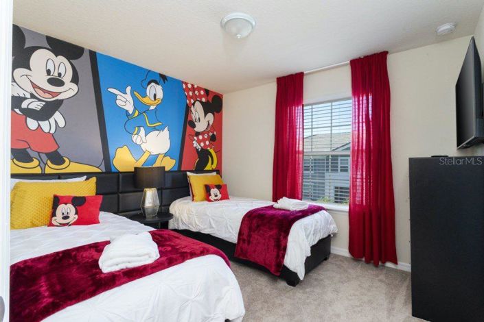 Image No.42-5 Bed Townhouse for sale