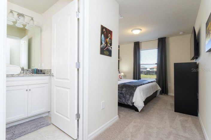 Image No.56-5 Bed Townhouse for sale