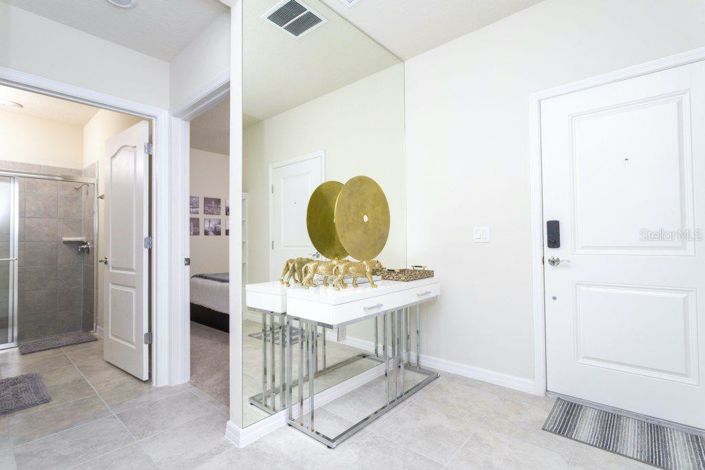 Image No.7-5 Bed Townhouse for sale