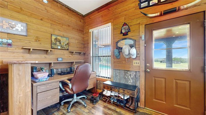 Image No.18-3 Bed House for sale