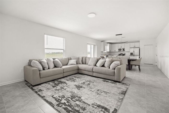 Image No.4-4 Bed House for sale