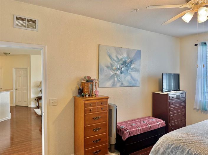 Image No.15-2 Bed Apartment for sale