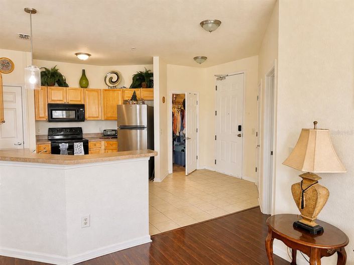 Image No.21-2 Bed Apartment for sale