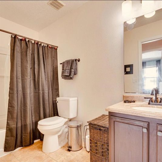Image No.30-4 Bed House for sale