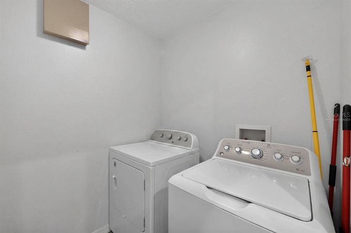 Image No.15-3 Bed House for sale