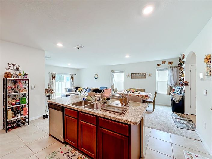 Image No.14-5 Bed House for sale