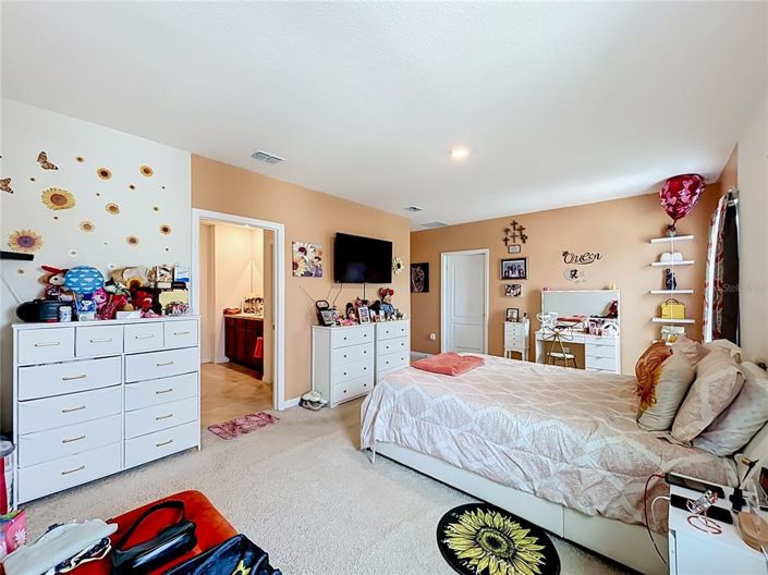 Image No.27-5 Bed House for sale