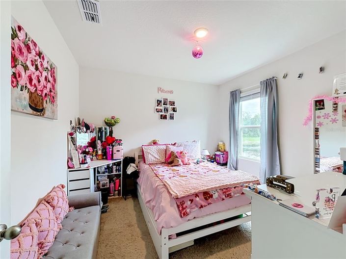 Image No.34-5 Bed House for sale