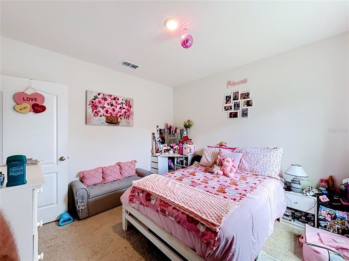 Image No.35-5 Bed House for sale