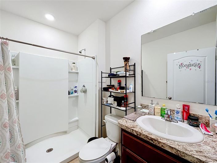 Image No.39-5 Bed House for sale