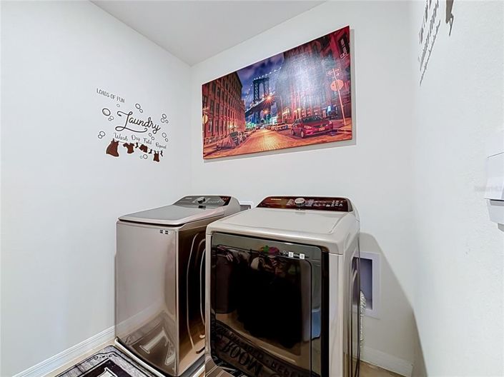 Image No.40-5 Bed House for sale