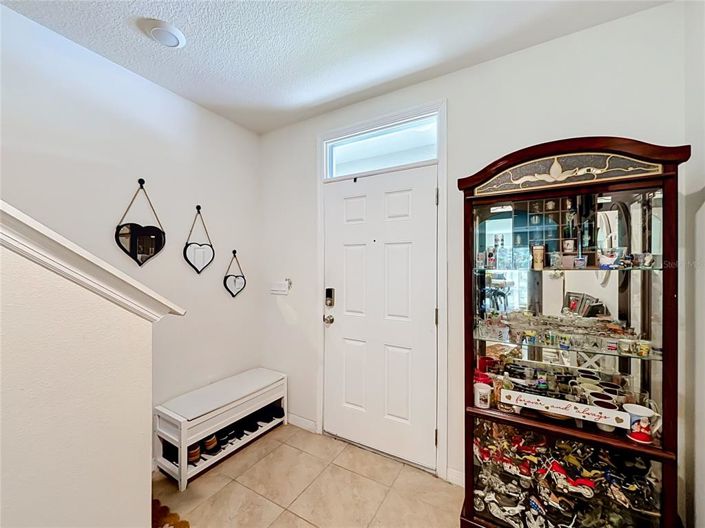 Image No.7-5 Bed House for sale