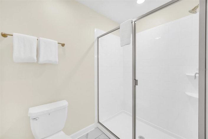 Image No.30-8 Bed House for sale