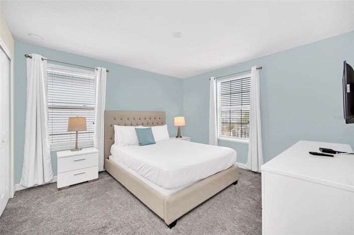Image No.34-8 Bed House for sale