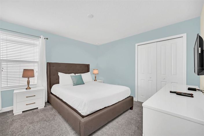 Image No.36-8 Bed House for sale