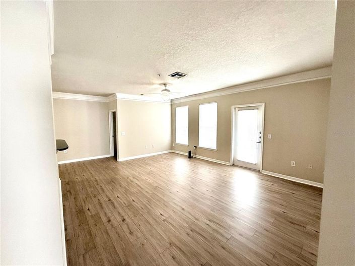 Image No.19-3 Bed Apartment for sale