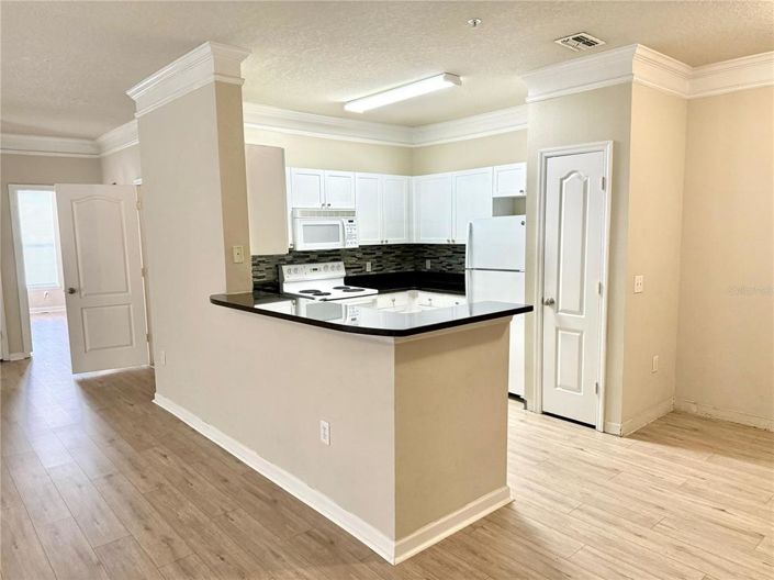 Image No.3-3 Bed Apartment for sale