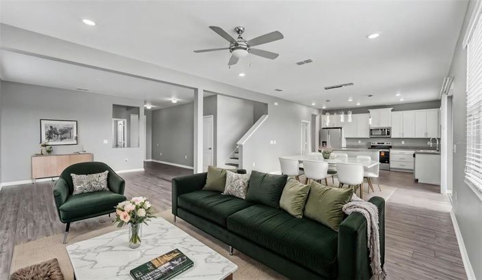 Image No.2-5 Bed House for sale