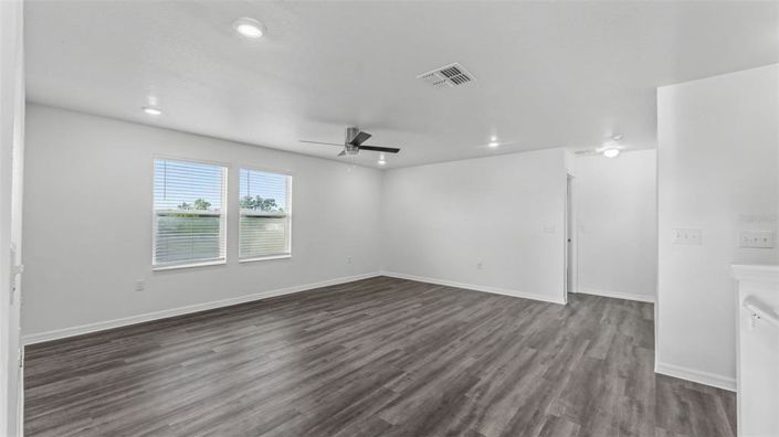 Image No.30-5 Bed House for sale