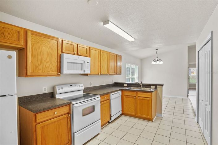 Image No.15-3 Bed House for sale