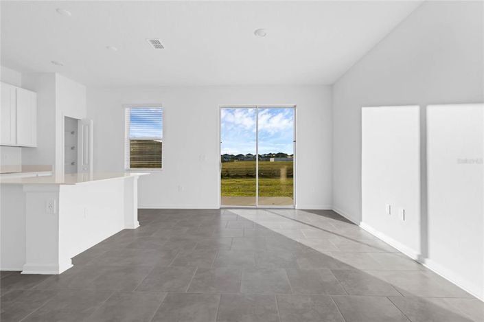 Image No.3-3 Bed Townhouse for sale