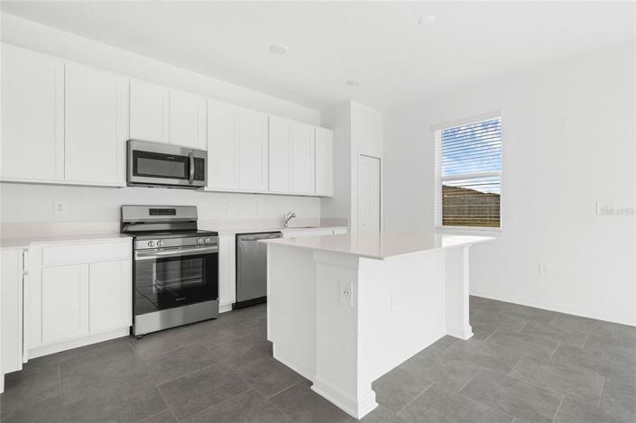 Image No.4-3 Bed Townhouse for sale