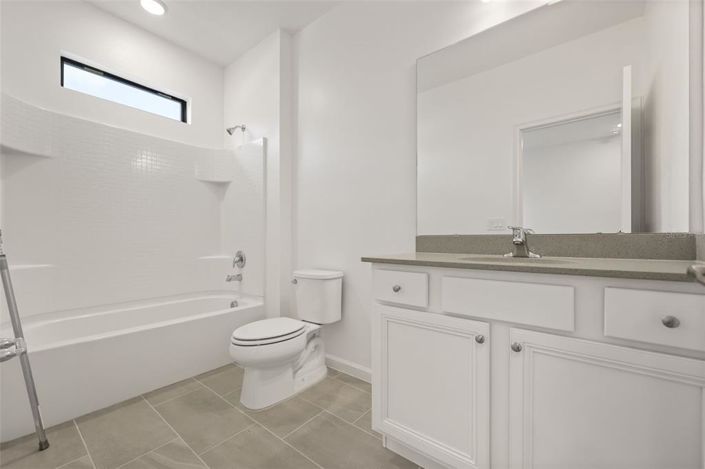 Image No.24-9 Bed House for sale