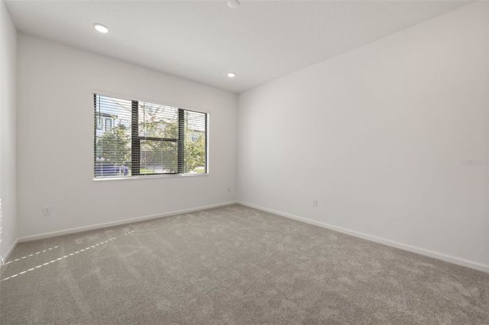 Image No.31-9 Bed House for sale