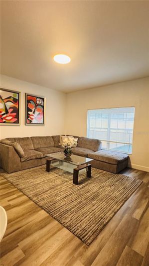 Image No.4-4 Bed Townhouse for sale