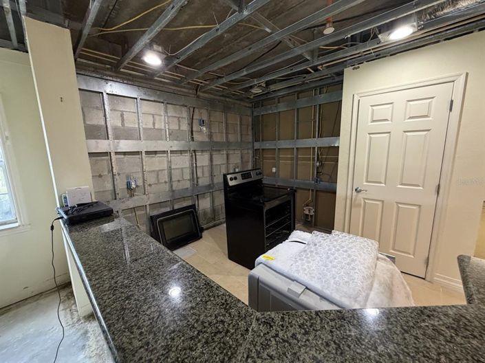 Image No.9-3 Bed Apartment for sale