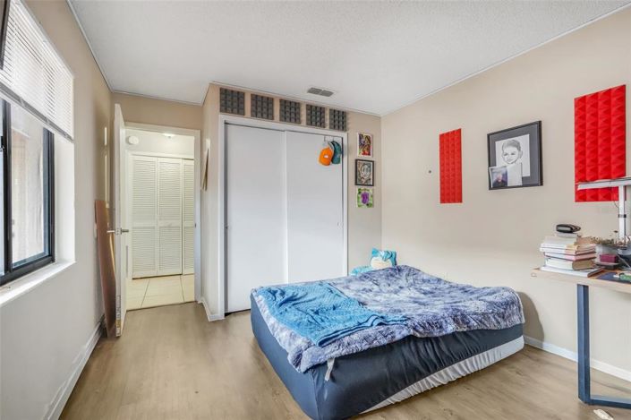 Image No.15-2 Bed Apartment for sale