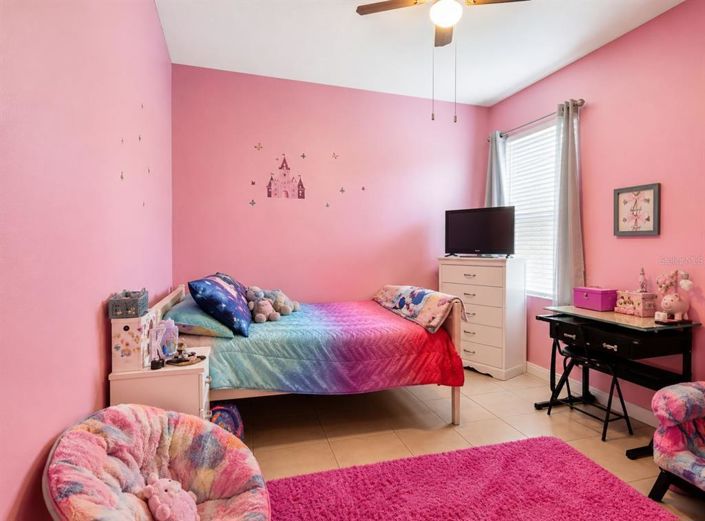 Image No.8-3 Bed House for sale