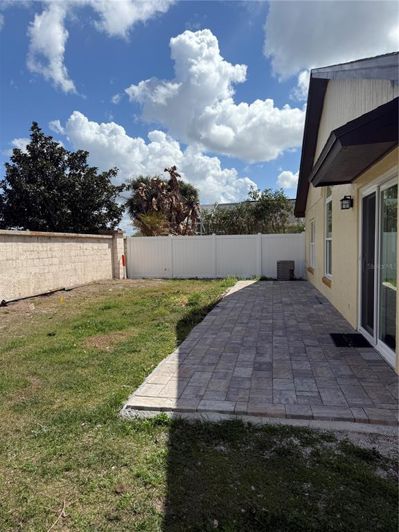 Image No.19-2 Bed House for sale