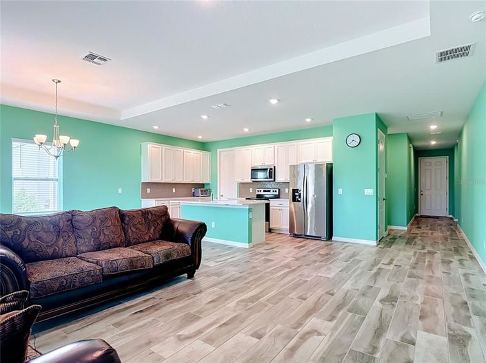 Image No.16-3 Bed House for sale