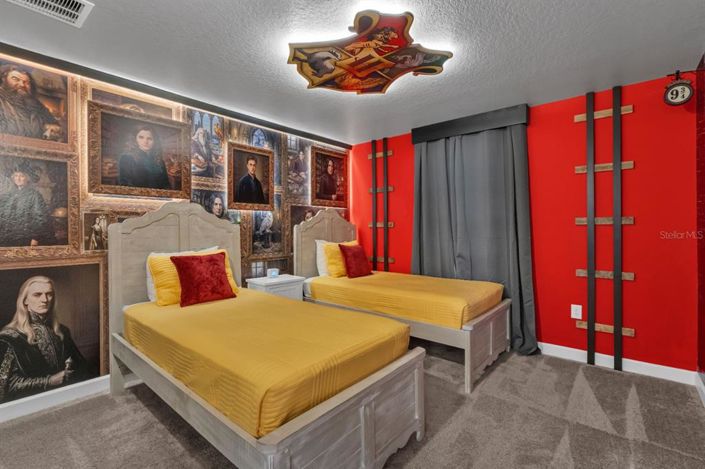 Image No.25-4 Bed Townhouse for sale
