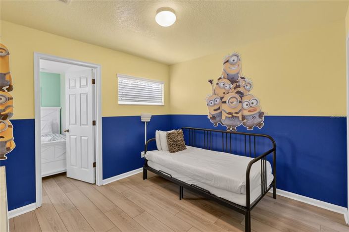Image No.28-6 Bed House for sale