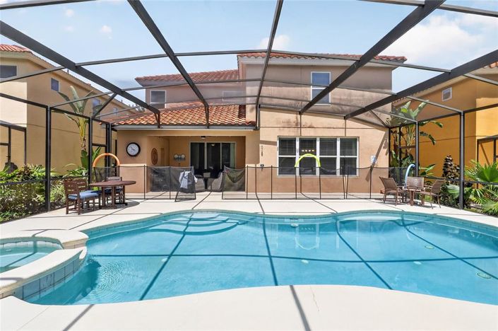 Image No.41-6 Bed House for sale
