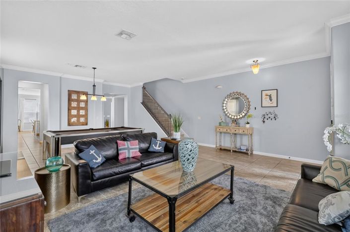 Image No.6-6 Bed House for sale