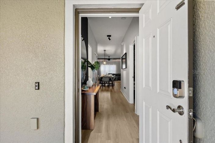 Image No.3-5 Bed Townhouse for sale